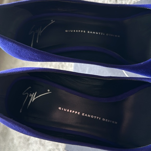 ⭐️HOST PICK!⭐️Authentic Giuseppe Zanotti Sharon Suede Peep Toe Pumps 39.5 Violet - Picture 9 of 11